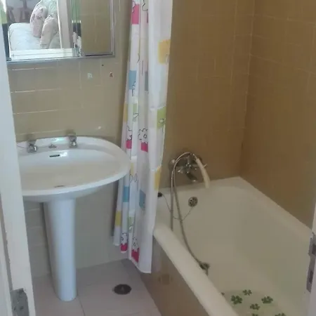 Apartamento T0 No Edificio Rocha Mar 2